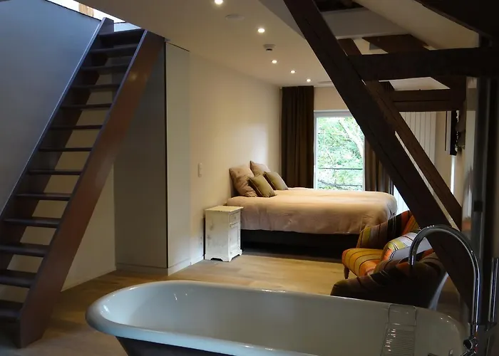 Les Tilleuls فندق مبيت وإفطار فيلسالم